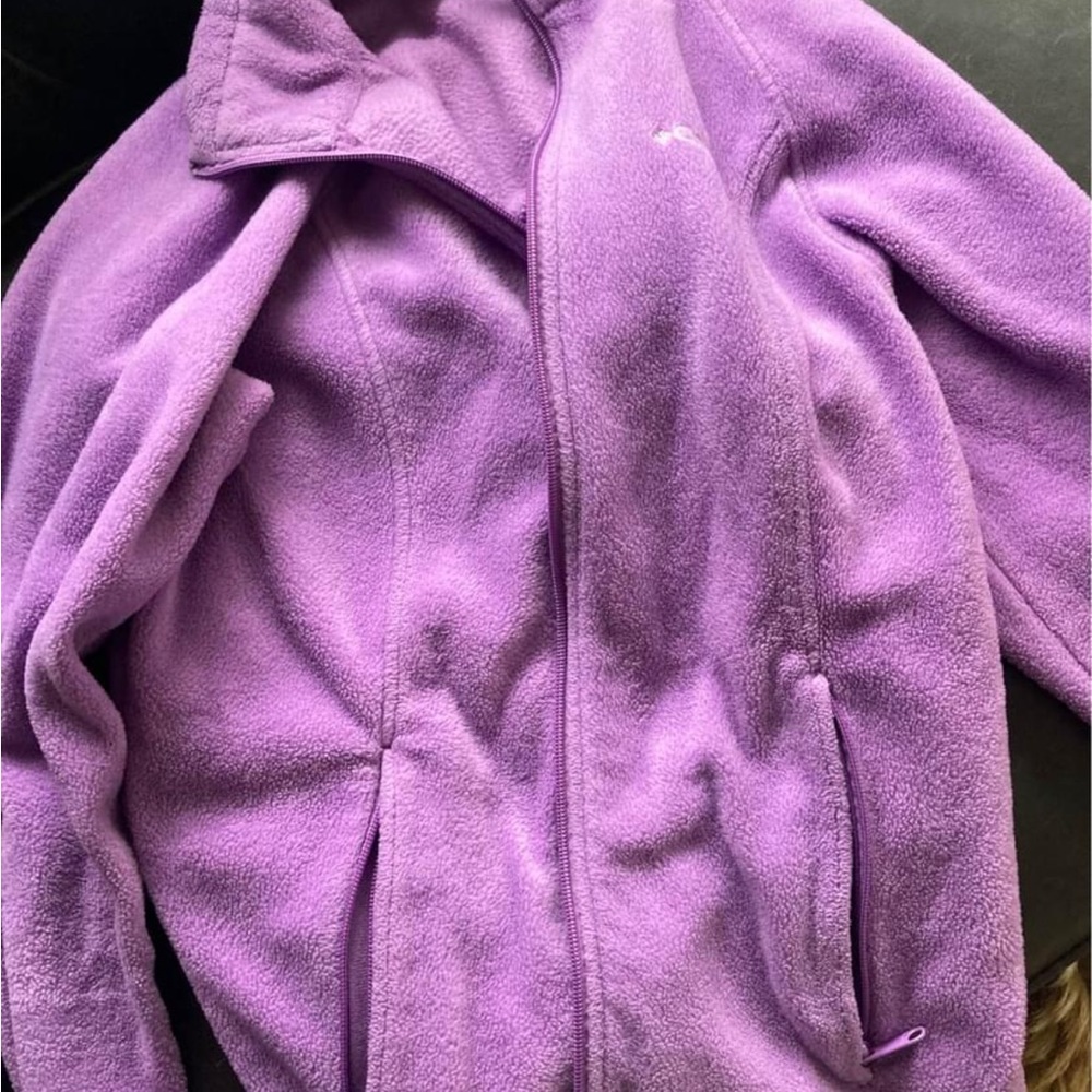 Women’s purple Columbia jacket size medium